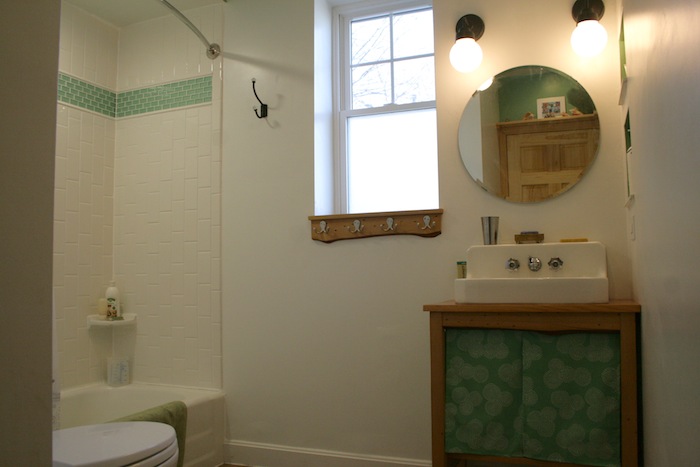 bathroomreveal2