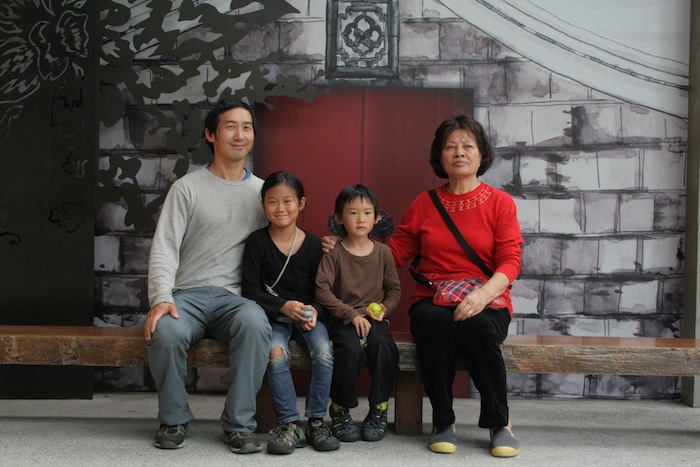 Taichung-Relatives1